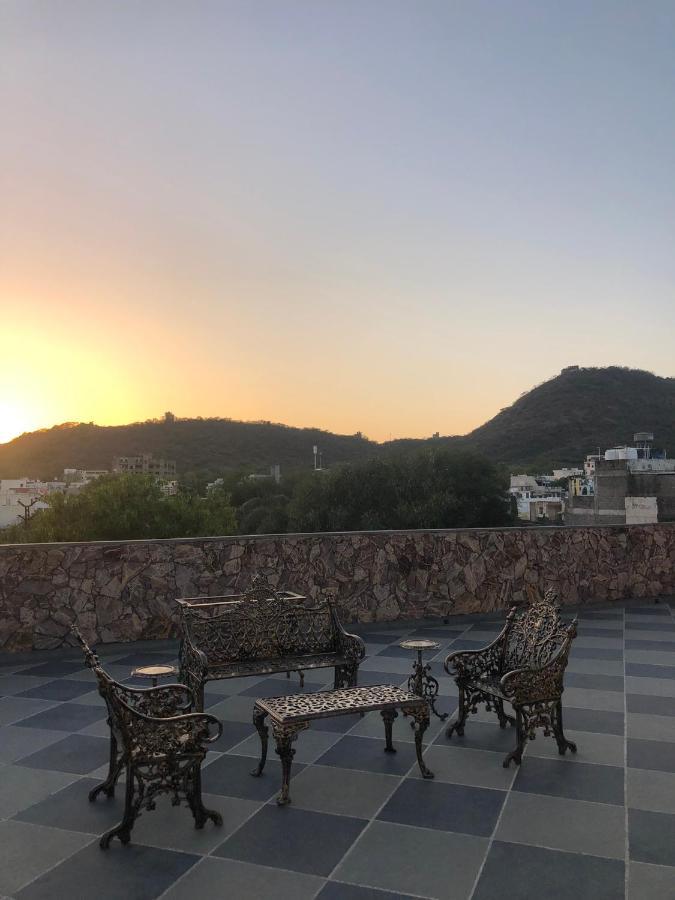 Jai Villa Homestay Udaipur Luaran gambar