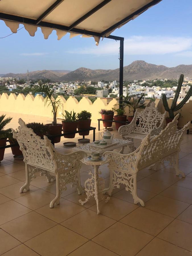 Jai Villa Homestay Udaipur Luaran gambar