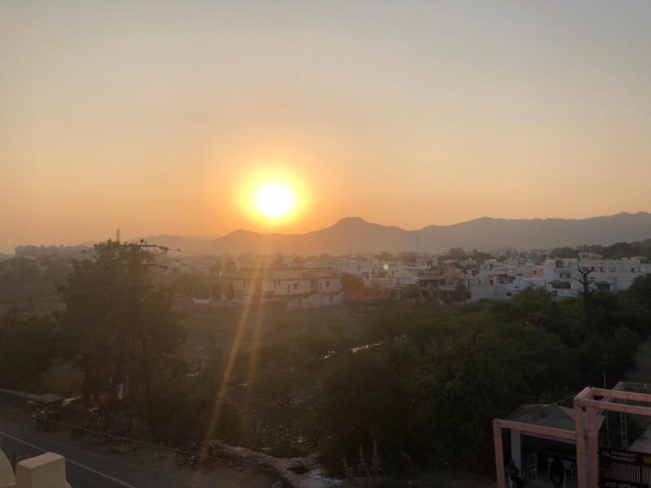 Jai Villa Homestay Udaipur Luaran gambar