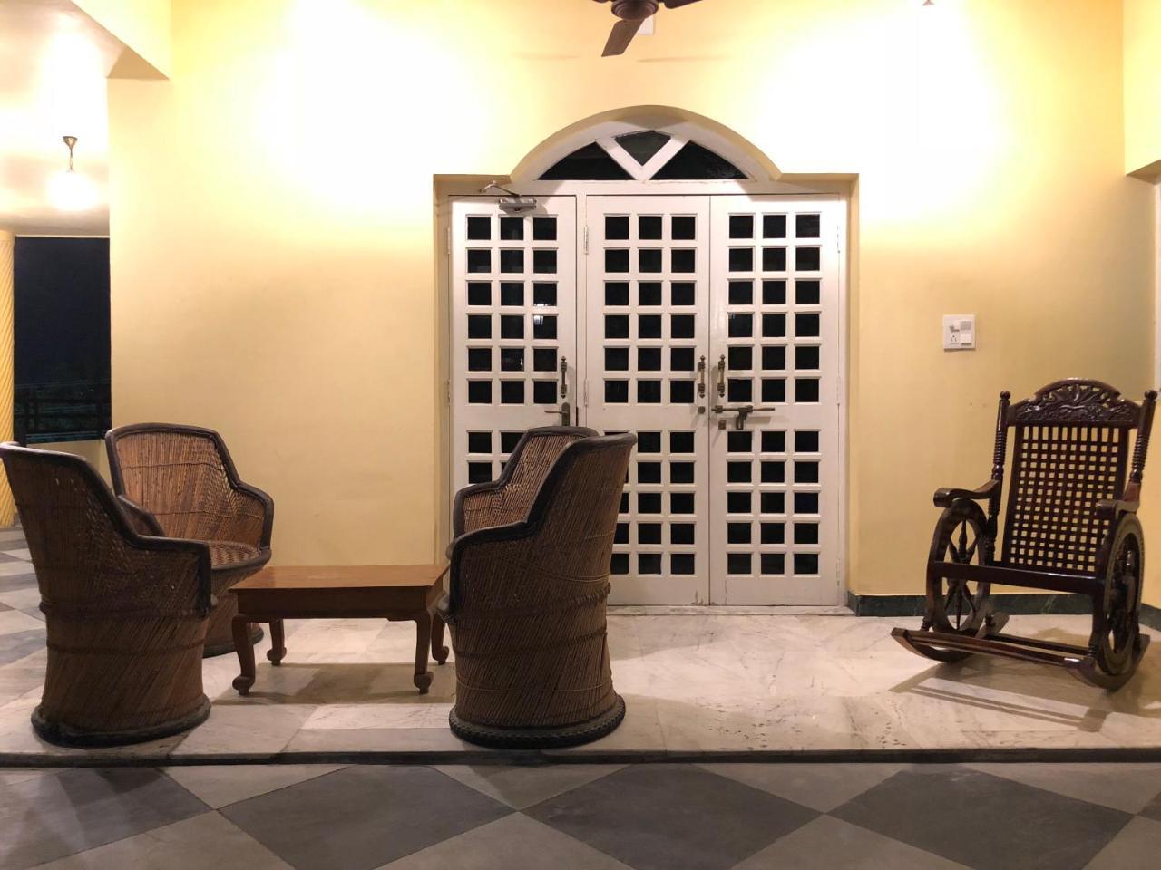 Jai Villa Homestay Udaipur Luaran gambar